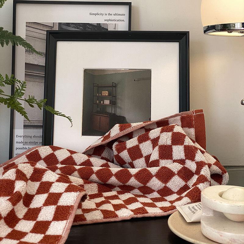 Retro Checkerboard Plaid Long- - огляд і ціна Cloth Face Mask Washable