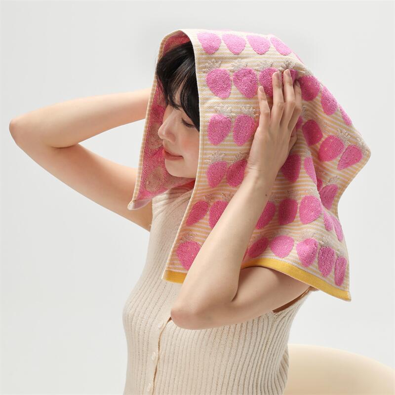 Strawberry Series Cotton Soft  - огляд і ціна Cloth Face Mask Washable
